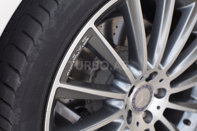 Mercedes E 500 2014, 8,743 km - 4.7 l - Bakı