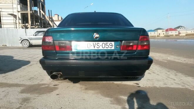 BMW 520 1993, 230,000 km - 2.0 l - Bakı