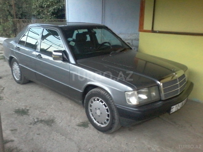 Mercedes 190 1990, 200,000 km - 2.0 l - Bakı