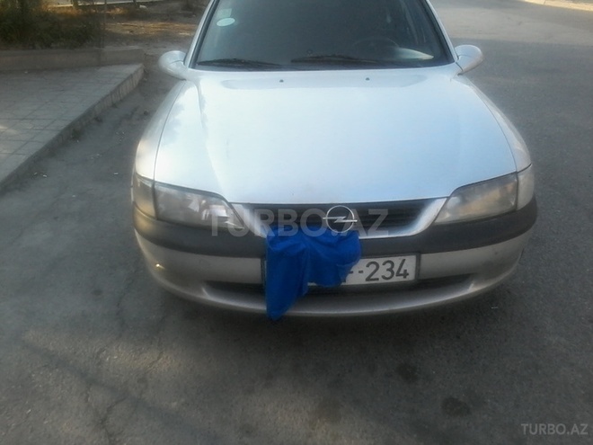 Opel Vectra 1997, 233,000 km - 1.8 л - Bakı