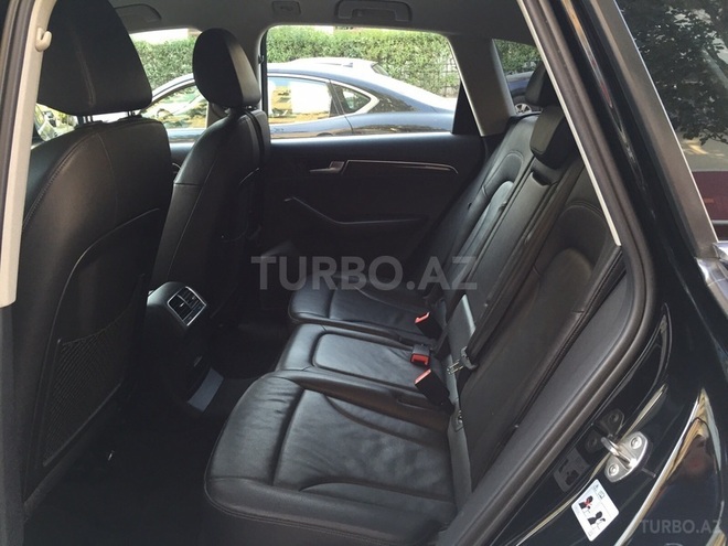 Audi Q5 2010, 75,000 km - 2.0 l - Bakı