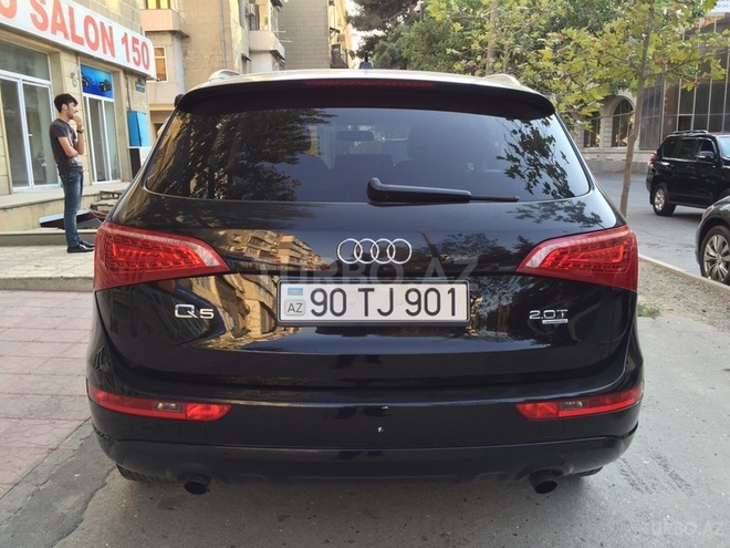 Audi Q5 2010, 75,000 km - 2.0 l - Bakı