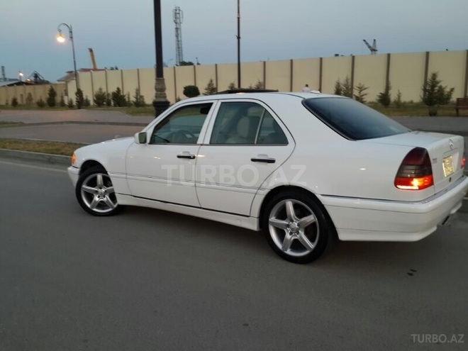 Mercedes C 230 2000, 192,000 km - 2.3 l - Bakı