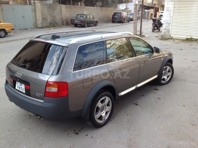 Audi A6 allroad 2003, 392,500 km - 2.7 l - Bakı