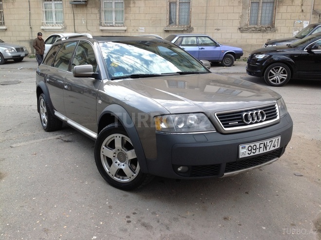 Audi A6 allroad 2003, 392,500 km - 2.7 l - Bakı