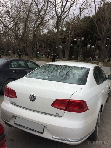 Volkswagen Passat 2014, 18,000 km - 1.8 l - Bakı