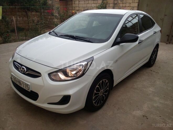 Hyundai Accent 2014, 25,000 km - 1.4 l - Bakı
