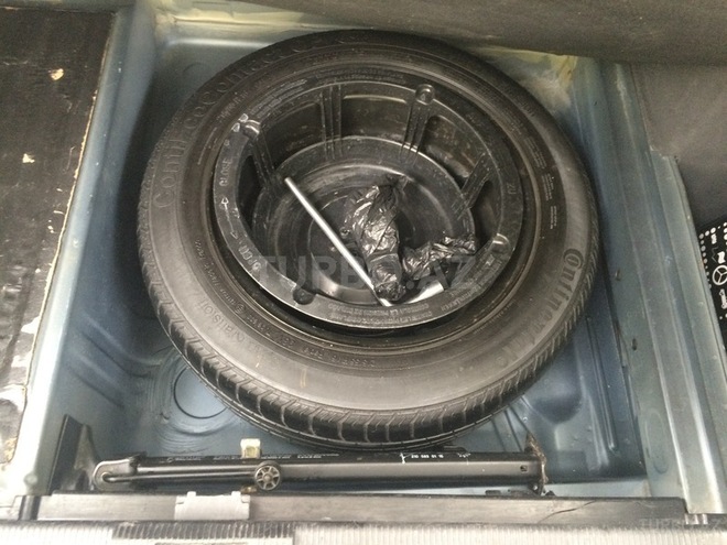 Mercedes E 220 2000, 178,500 km - 2.2 l - Bakı