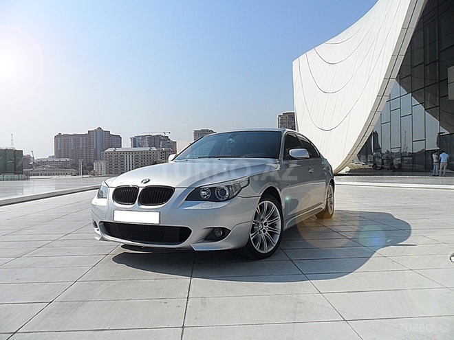 BMW 525 2005, 94,000 km - 2.5 л - Bakı
