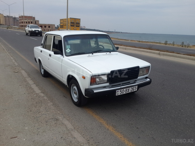 LADA (VAZ) 2107 2003, 142,000 km - 1.6 л - Bakı