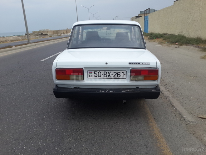 LADA (VAZ) 2107 2003, 142,000 km - 1.6 л - Bakı