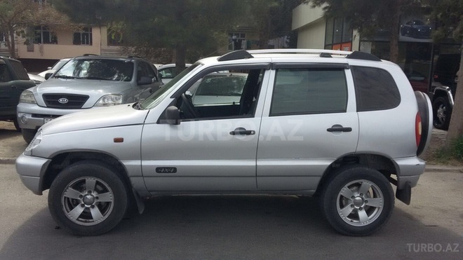 Chevrolet Niva 2009, 127,500 km - 1.7 l - Bakı