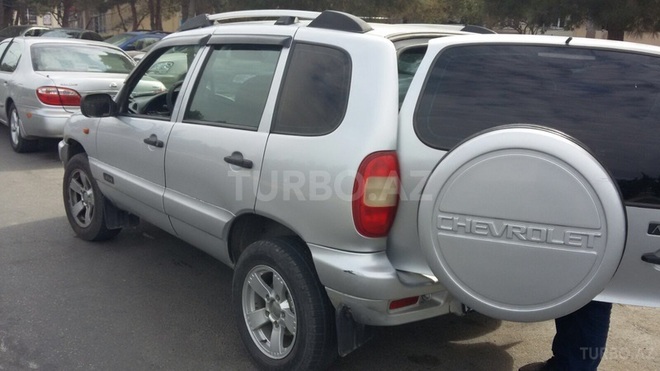 Chevrolet Niva 2009, 127,500 km - 1.7 l - Bakı