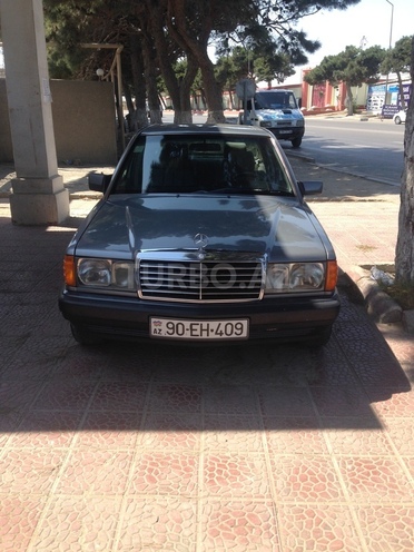 Mercedes 190 1991, 260,000 km - 2.0 л - Bakı