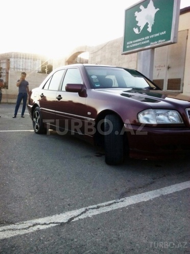 Mercedes C 180 1997, 287,211 km - 1.8 l - Bakı