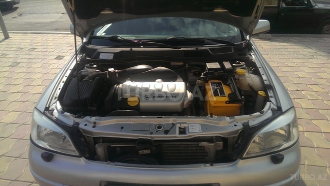 Opel Astra 2000, 160,000 km - 1.8 l - Bakı