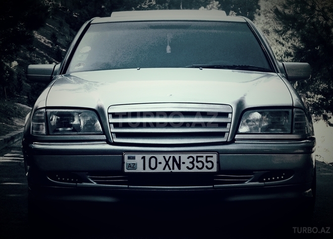 Mercedes C 220 1998, 209,560 km - 2.2 l - Bakı