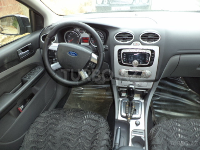 Ford Focus 2011, 120,000 km - 1.6 l - Bakı