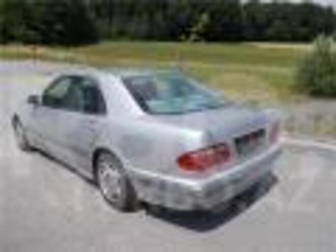 Mercedes E 270 1999, 200,000 km - 2.7 л - Bakı