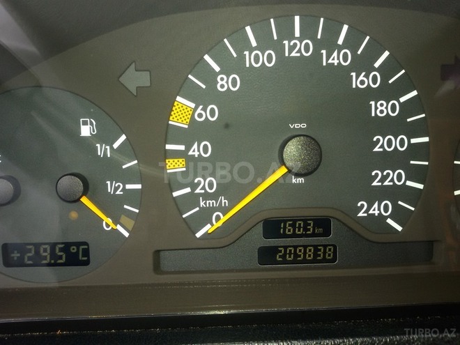Mercedes C 180 1999, 209,838 km - 1.8 л - Bakı