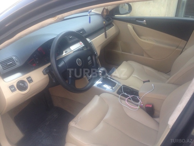 Volkswagen Passat 2005, 156,000 km - 2.0 л - Bakı