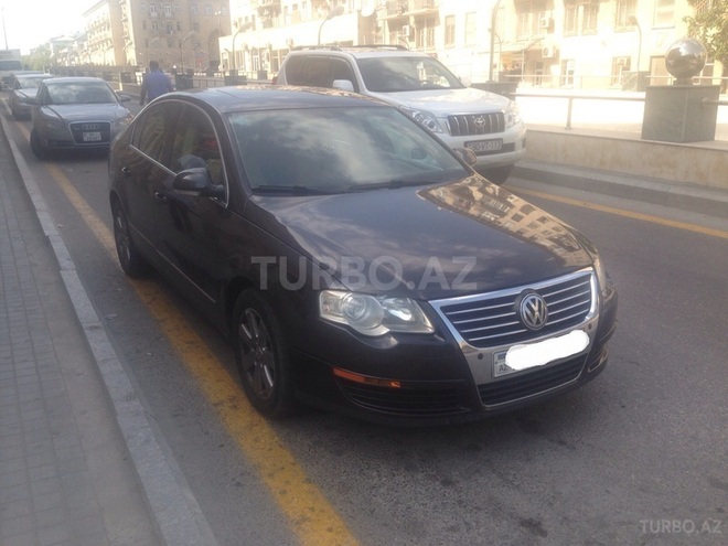 Volkswagen Passat 2005, 156,000 km - 2.0 л - Bakı