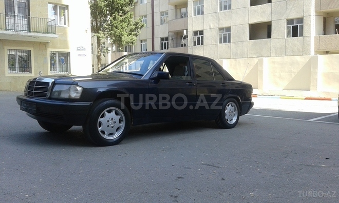 Mercedes 190 1992, 250,000 km - 2.3 l - Bakı