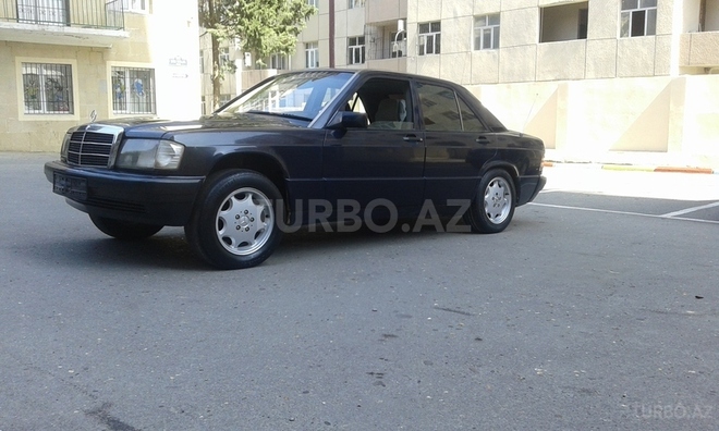 Mercedes 190 1992, 250,000 km - 2.3 l - Bakı