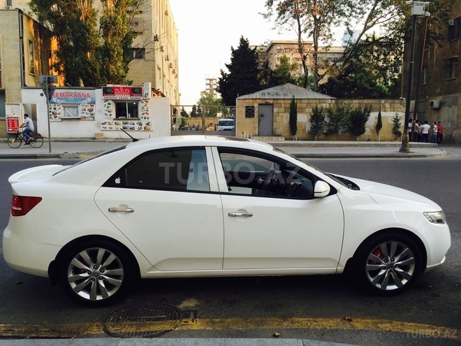 Kia Cerato 2011, 125,000 km - 1.6 л - Bakı