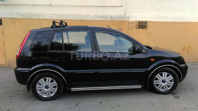 Ford Fusion 2011, 145,000 km - 1.6 l - Bakı