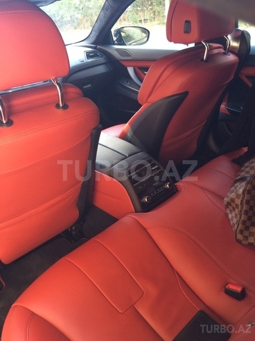BMW M6 2013, 21,000 km - 4.4 l - Bakı
