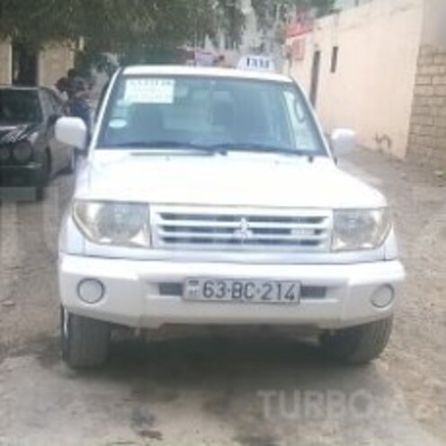 Mitsubishi Pajero io 1998, 184,000 km - 1.8 л - Bakı