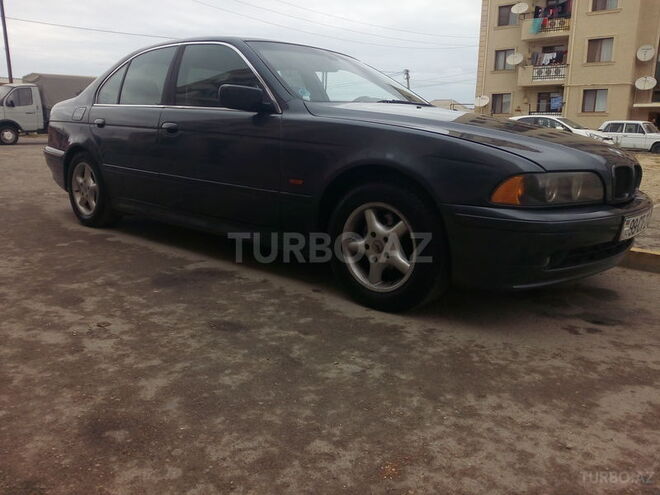 BMW 520 2001, 120,000 km - 2.2 l - Bakı