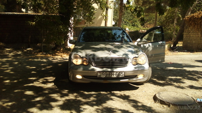 Mercedes C 200 2001, 168,522 km - 0.2 л - Bakı