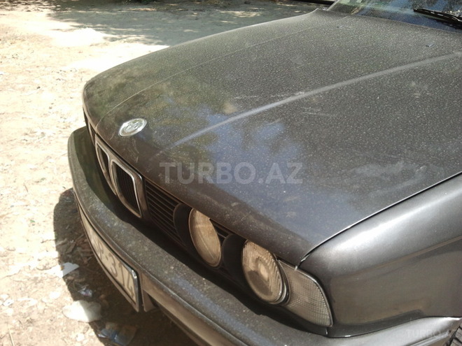 BMW 525 1992, 234,000 km - 2.5 l - Bakı