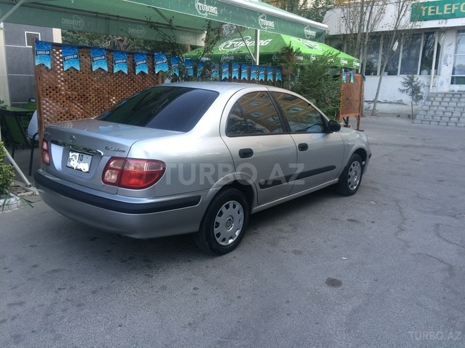 Nissan Sunny 2003, 134,500 km - 1.6 l - Bakı