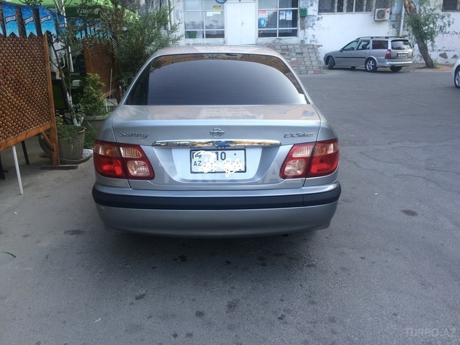 Nissan Sunny 2003, 134,500 km - 1.6 l - Bakı