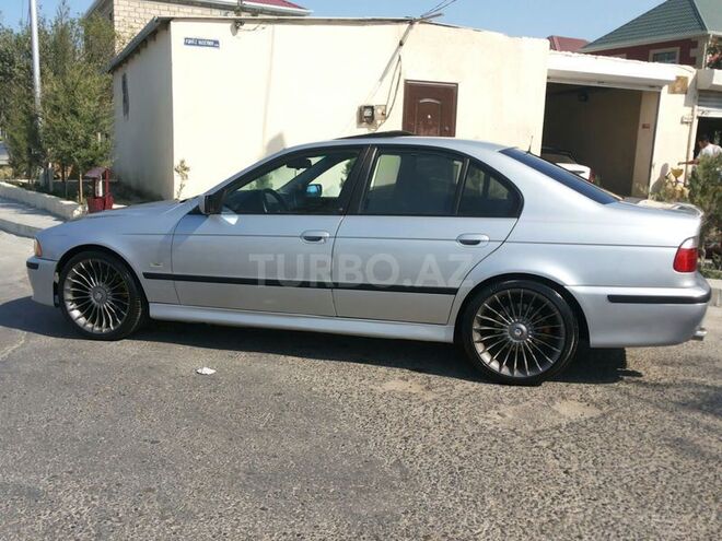 BMW 528 1999, 200,000 km - 2.8 l - Bakı