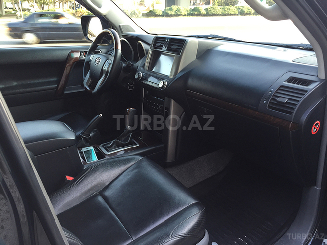 Toyota Prado 2010, 137,500 km - 2.7 l - Bakı
