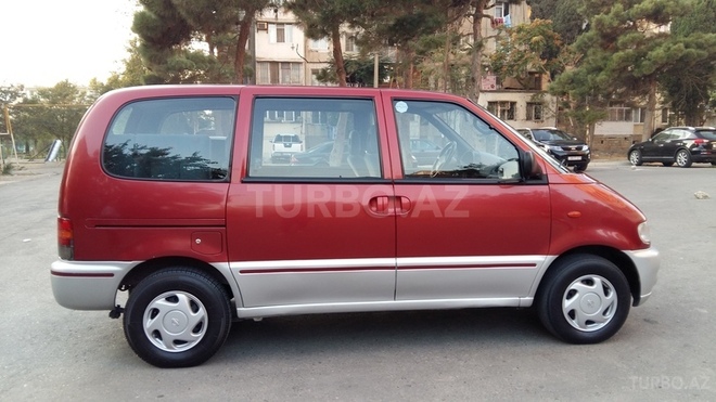 Nissan Serena 1997, 167,000 km - 1.6 l - Bakı