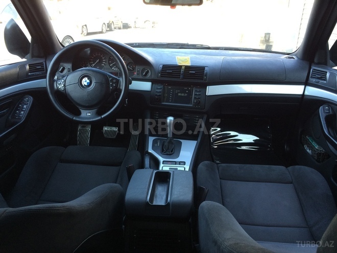 BMW 525 2001, 153,000 km - 2.5 l - Bakı