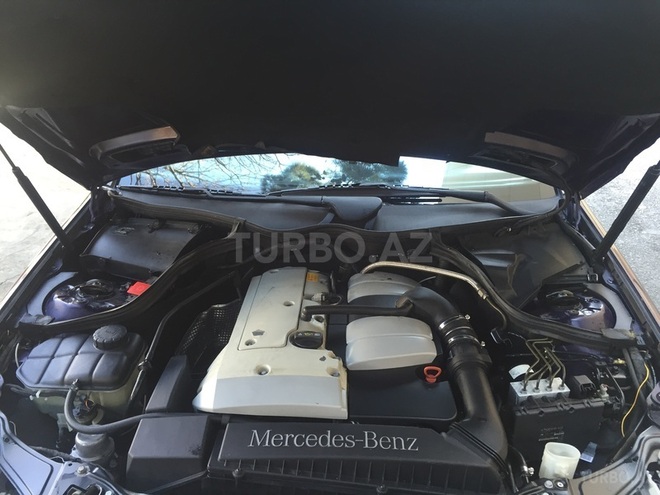 Mercedes C 200 2000, 160,000 km - 2.0 л - Bakı