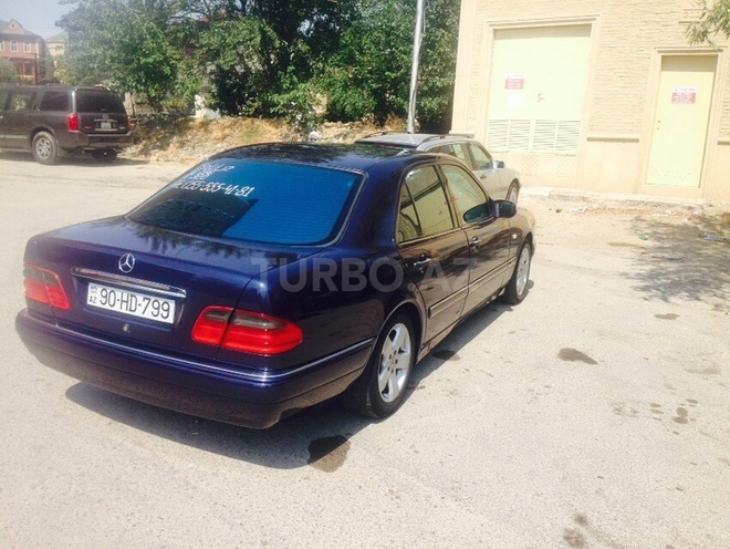 Mercedes E 320 1996, 250,000 km - 3.2 л - Bakı
