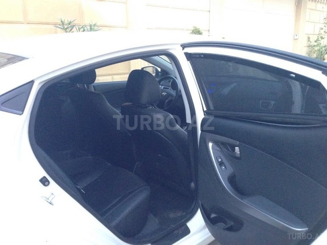 Hyundai Elantra 2013, 25,500 km - 1.8 l - Bakı