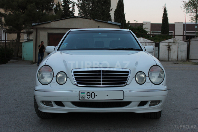 Mercedes E 320 2000, 155,000 km - 3.2 l - Bakı
