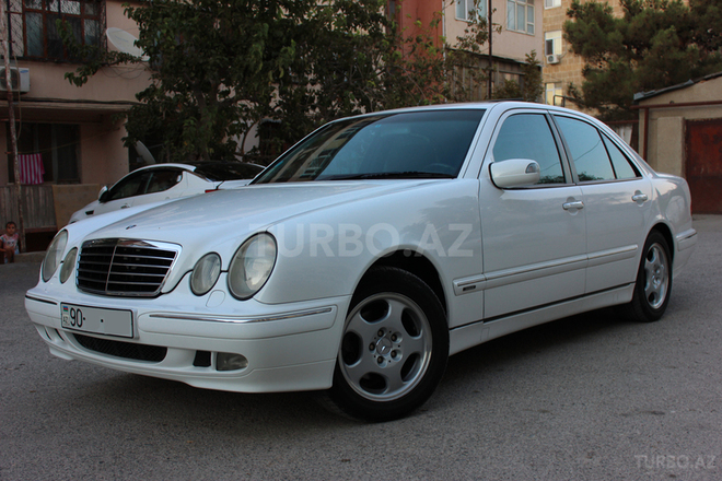 Mercedes E 320 2000, 155,000 km - 3.2 l - Bakı