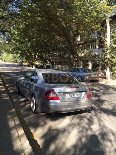 Mercedes E 350 2009, 140,000 km - 3.5 l - Bakı