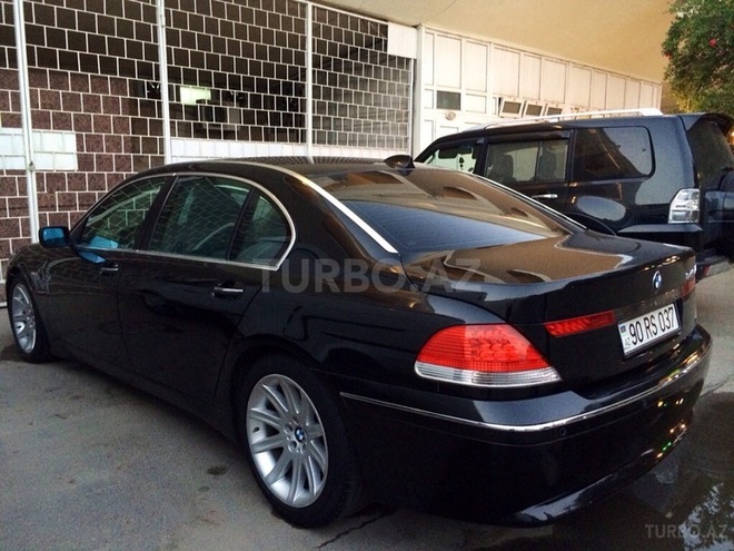 BMW 745 2005, 197,500 km - 4.4 l - Bakı