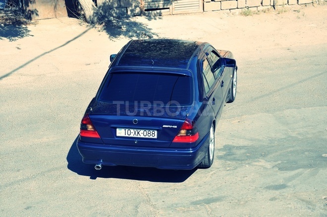 Mercedes C 180 2000, 160,000 km - 1.8 l - Bakı