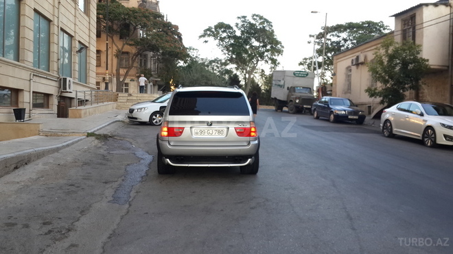 BMW X5 2002, 125,000 km - 4.4 l - Bakı